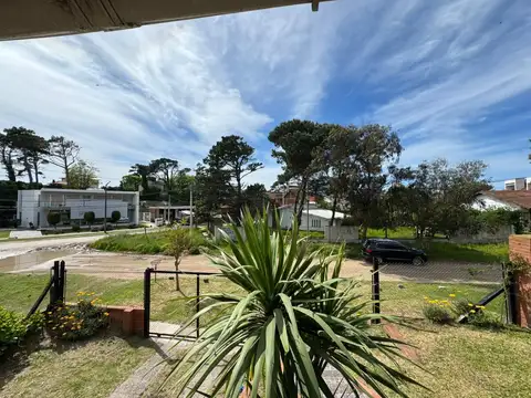 Casa en Alquiler en Villa Gesell, USD 1