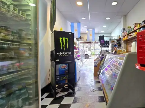 Carlos Pellegrini 800