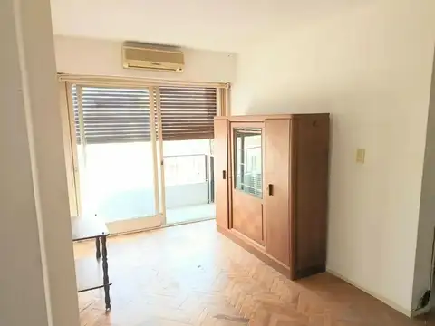 Departamento con ascensor y seguridad 24 hs!