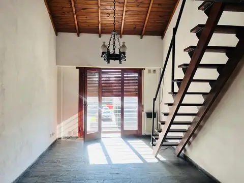 Depto Tipo Casa en Venta en Monte Grande, USD 69.000