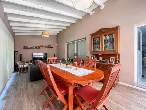 Depto Tipo Casa en Venta al Sudeste