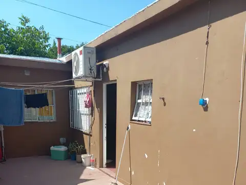 Departamento tipo casa en alquiler en Ramos Mejia