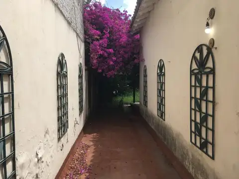 Av. del Libertador 1600