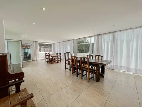 Casa 4 ambientes - Rumenco