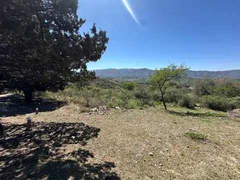 Terreno en Venta en La Falda, USD 17.000