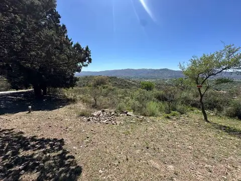 Venta Terreno 831m La Falda