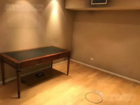 Oficina en Alquiler en San Nicolás, USD 18.000