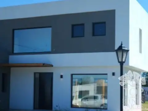 Casa-Venta-Barrio Manuel Belgrano-Escobar-Financiación