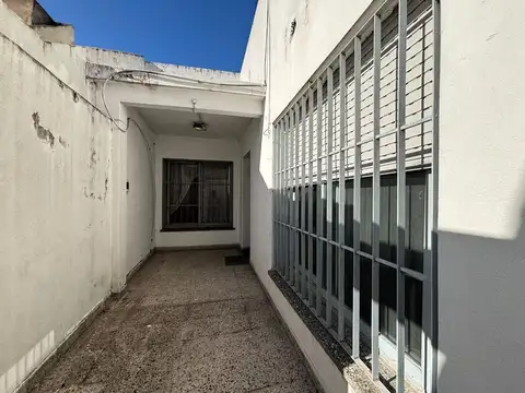 Depto Tipo Casa en Venta 58 años