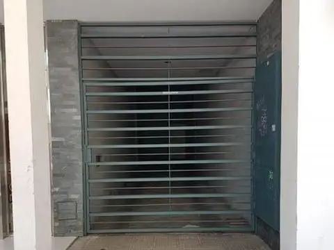 Cochera para 4 autos en Zona Centro