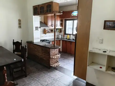 Casa en Venta en Liniers, USD 165.000