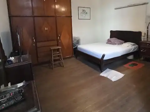 PH EN VENTA - A REFACCIONAR - TERRAZA PROPIA - BAULERA