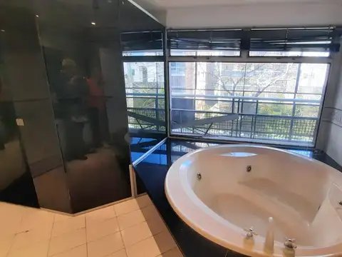 Departamento en Venta de 6 ambientes