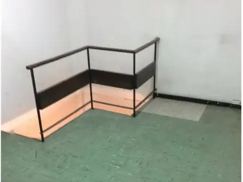 Local en Venta 40 años