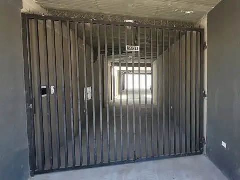 Cochera cubierta en Las Heras 5900 (A estrenar)