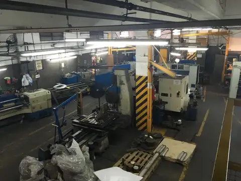 Galpon en Venta 50  mts Frente