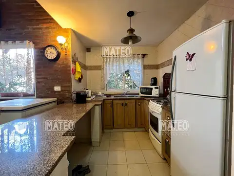 Casa 3 ambientes con 1 baño