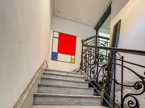 Depto Tipo Casa 8 ambientes con 1 baño