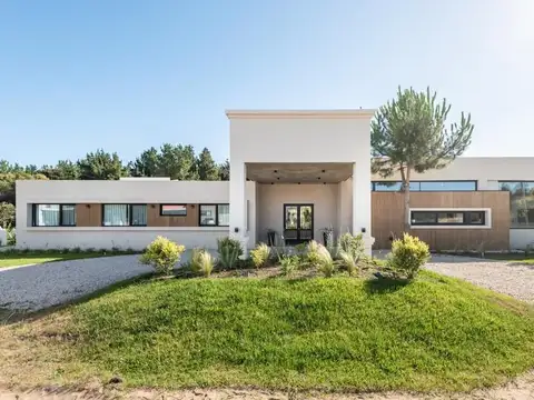 Casa - Venta - Argentina, Costa Esmeralda - Lote 238