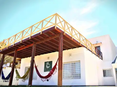 Hosteria en Venta, Villa Gesell, Zona Centro a mts del mar.-