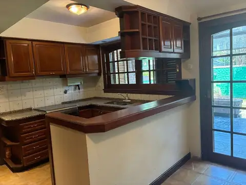 Casa en Venta en Villa Sarmiento, USD 295.000