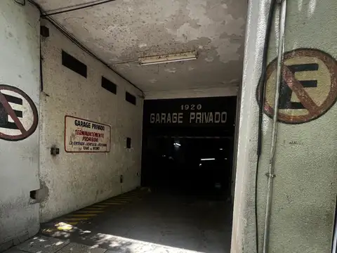 Cochera en Venta Cubierta