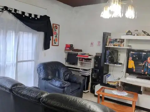 dos PH de 3 ambientes. Venta en Block. Villa Tesei. Hurlingh