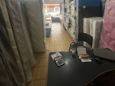 Local en Venta 42 años