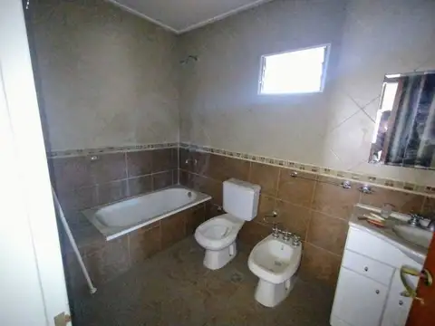 Galpon en Venta en La Plata, USD 250.000