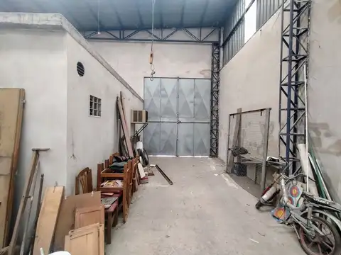 Galpon en Venta en La Plata, USD 250.000