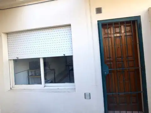 PH EN VENTA- 2 AMBIENTES CON LAVADERO