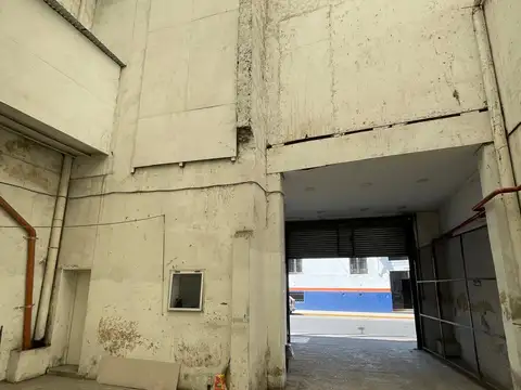 Galpon en Alquiler en Constitucion, USD 7.000