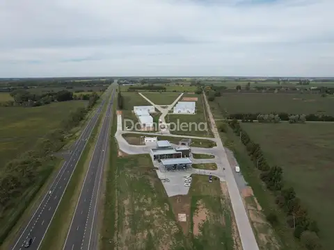 Depósito  en Alquiler, Exaltación de la Cruz