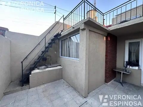 Depto Tipo Casa en Venta de 2 dormitorios