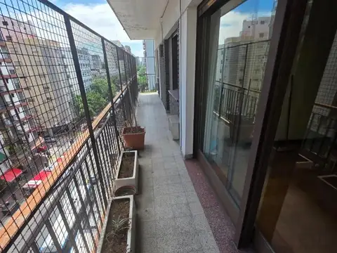 Departamento 4 ambientes con 2 baños