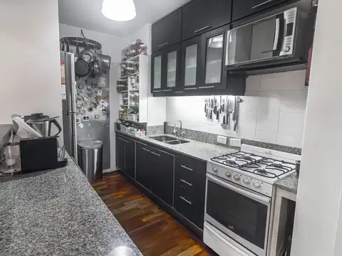 Venta departamento 3 amb con cochera Colegiales