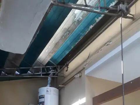 Depto Tipo Casa en Venta en Ramos Mejia, USD 42.000