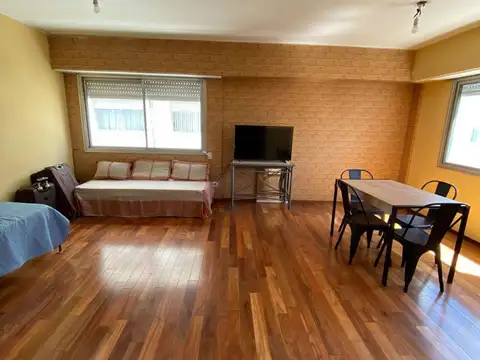 AVENIDA INDEPENDENCIA 1500