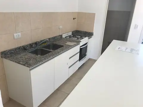 Depto Tipo Casa 3 ambientes con 1 baño