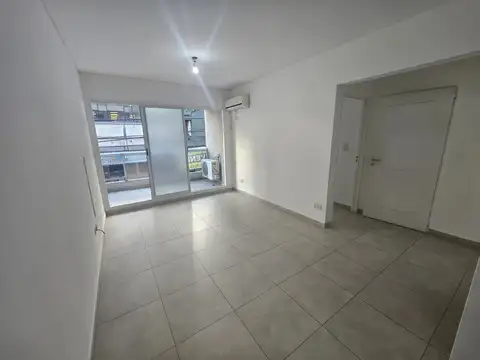 Impecable y moderno dos ambientes en Almagro