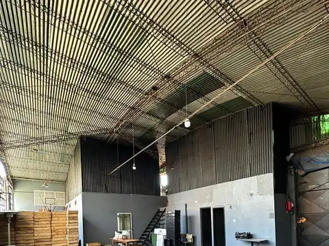 Galpon en Venta en El Palomar, USD 315.000