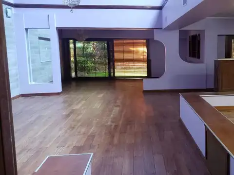 Casa en Alquiler de 6 dormitorios