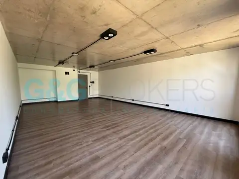 Oficina en Alquiler 1 año