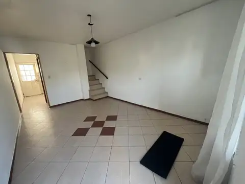 Casa en Alquiler en San Justo, $ 630.000