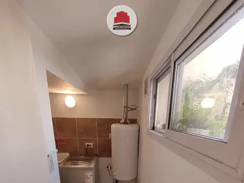 PH tipo casa en venta, Asborno 295, Escobar Centro. APTO CREDITO.