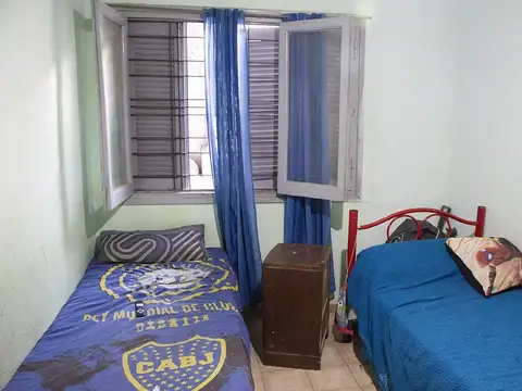 SE VENDE CASA DE 2 DORMITORIOS EN ALTO ALBERDI