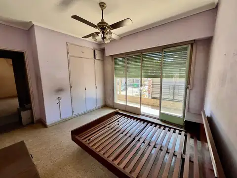 Depto Tipo Casa en Venta 63 años