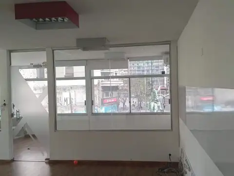 Oficina en Venta 27 años