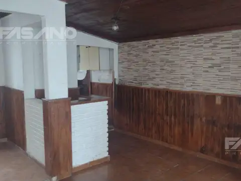 Depto Tipo Casa en Venta con 1 cocheras