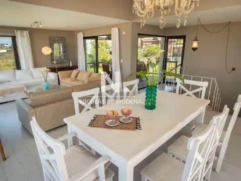 Casa en Alquiler Temporal en El Chorro, USD 16.500